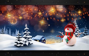 Paysage Enneigé avec Guirlandes Lumineuses et Bonhomme de neige | Fond D'Écran de Noël